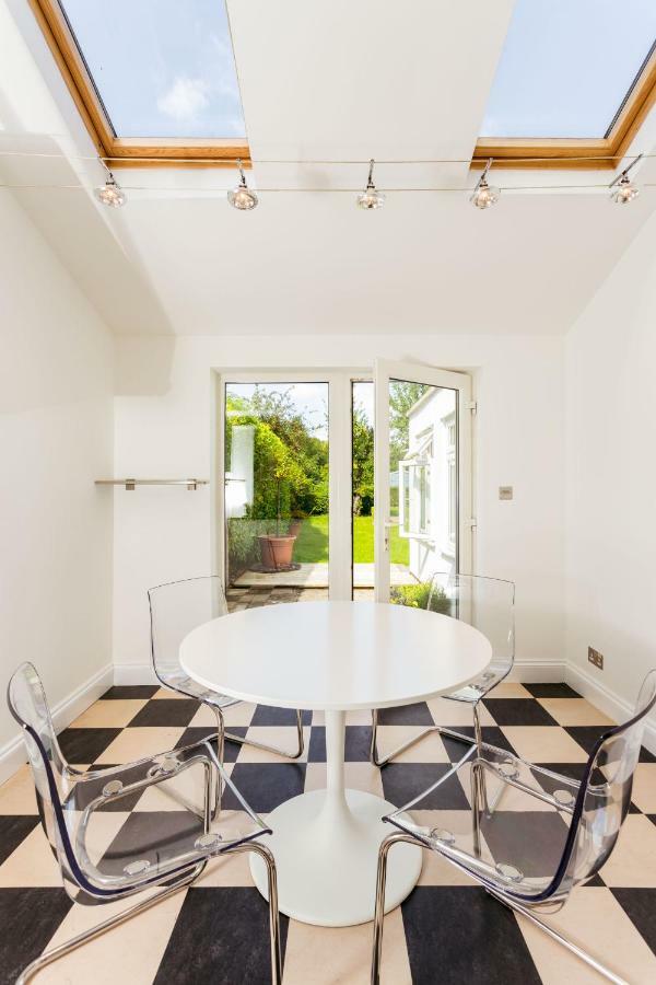 The Queen Edith Place - Lovely 6Bdr Home In Secluded Area ケンブリッジ エクステリア 写真