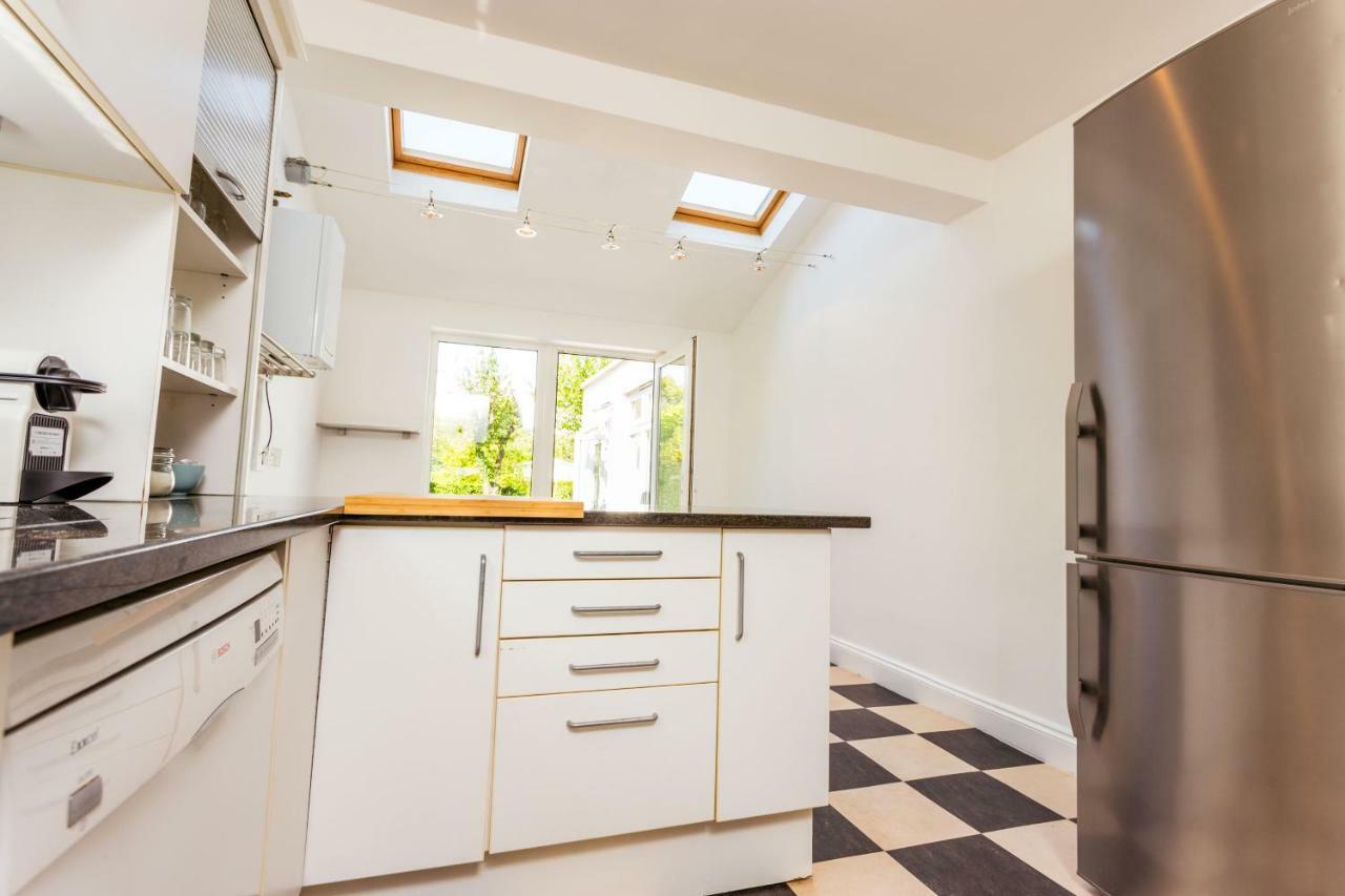 The Queen Edith Place - Lovely 6Bdr Home In Secluded Area ケンブリッジ エクステリア 写真